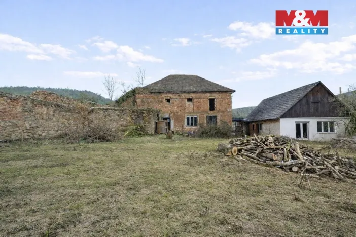 Prodej zemědělské usedlosti, Klopina - Veleboř, 200 m2