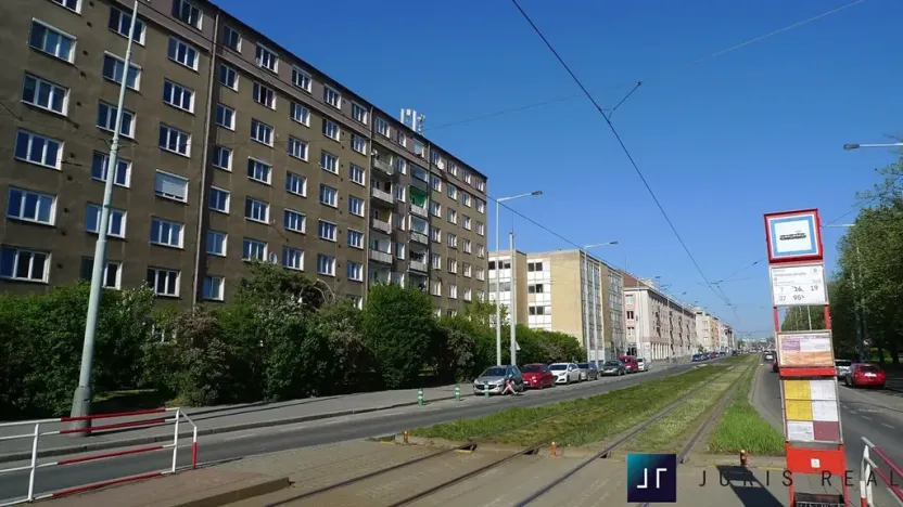 Prodej bytu 3+1, Praha - Strašnice, Černokostelecká, 64 m2