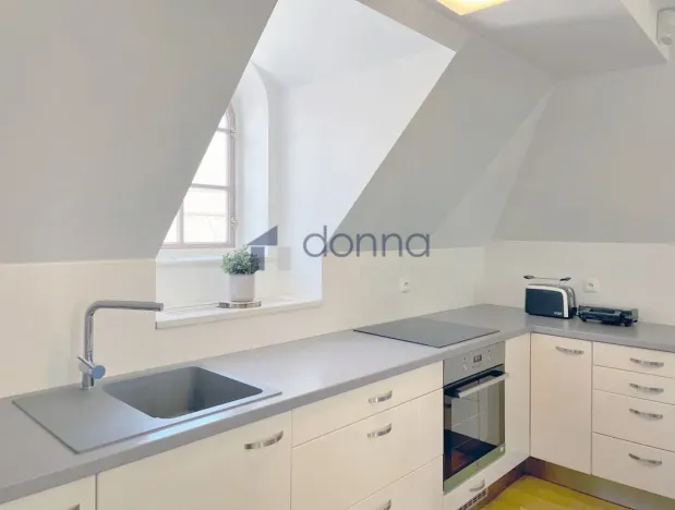 Pronájem bytu 3+kk, Praha, Řetězová, 126 m2