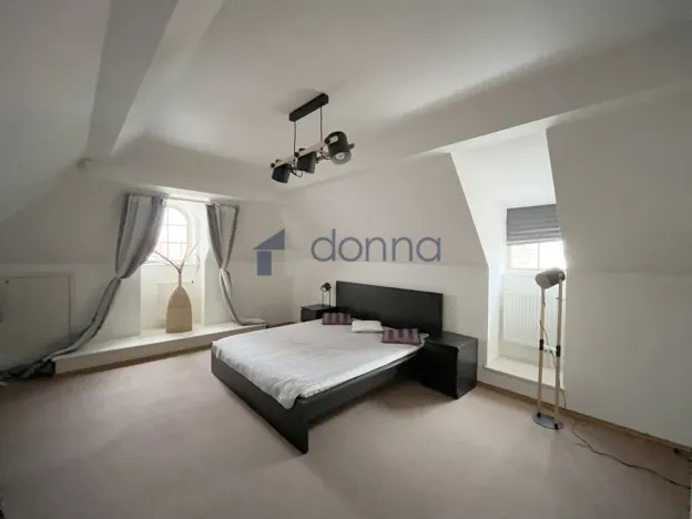 Pronájem bytu 3+kk, Praha, Řetězová, 126 m2