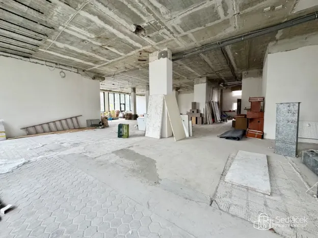 Pronájem obchodního prostoru, Sokolov, Boženy Němcové, 350 m2