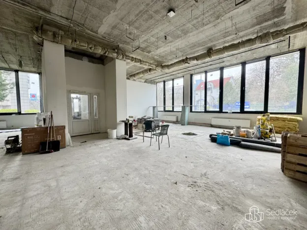Pronájem obchodního prostoru, Sokolov, Boženy Němcové, 350 m2