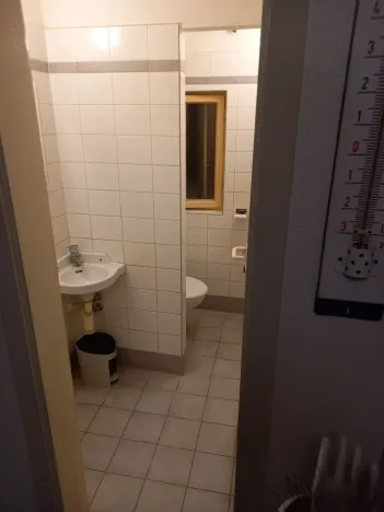 Pronájem kanceláře, Praha, Dobrovského, 28 m2