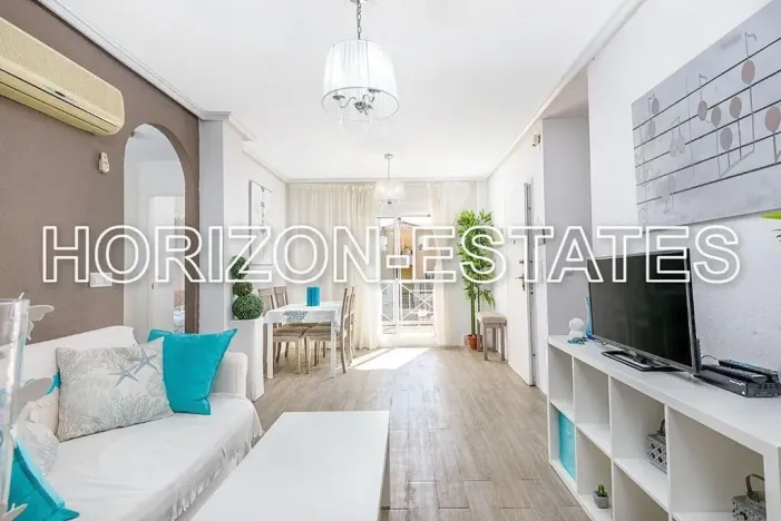 Prodej bytu 3+kk, Alicante, Španělsko, 61 m2