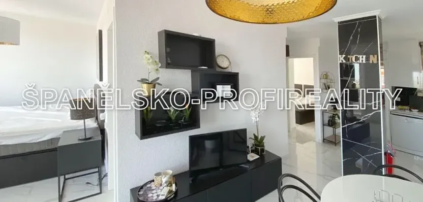 Prodej bytu 3+kk, Torrevieja, Španělsko, 80 m2