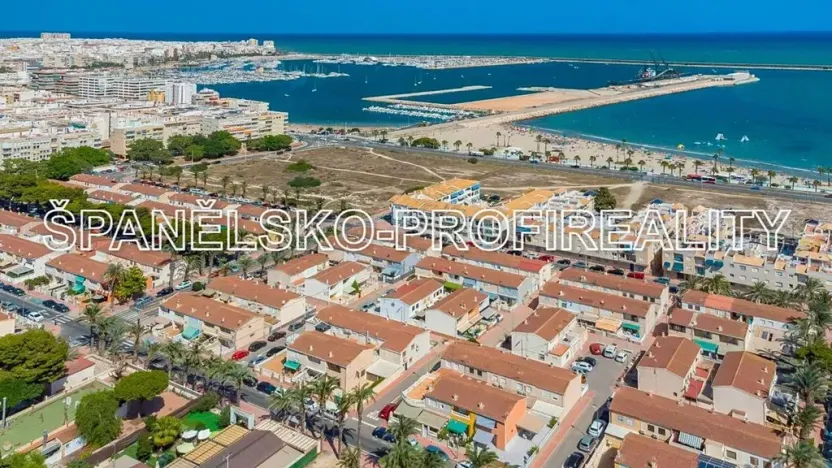 Prodej bytu 3+1, Alicante, Španělsko, 84 m2