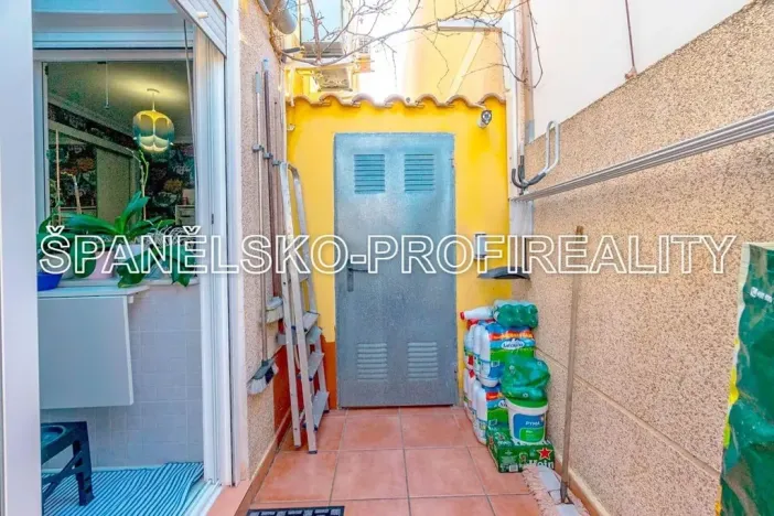 Prodej rodinného domu, Alicante, Španělsko, 111 m2