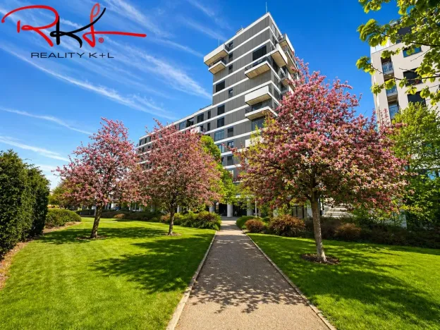 Pronájem garáže, Praha, Hábova, 18 m2