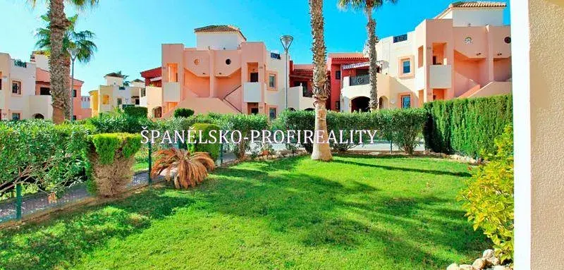 Prodej bytu 3+1, Alicante, Španělsko, 69 m2