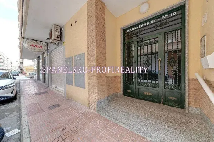 Prodej bytu 4+kk, Torrevieja, Španělsko, 75 m2