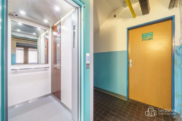 Pronájem bytu 1+1, Sokolov, Kosmonautů, 38 m2