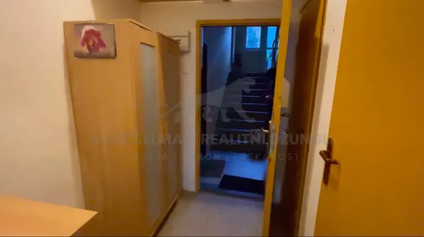 Pronájem bytu 1+kk, Praha - Smíchov, Křížová, 35 m2