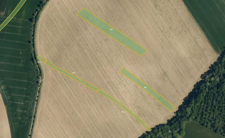 Prodej pole, Hoštice, 24927 m2