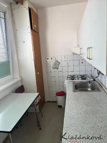 Prodej bytu 1+1, Zlín - Příluky, Dřevnická, 31 m2