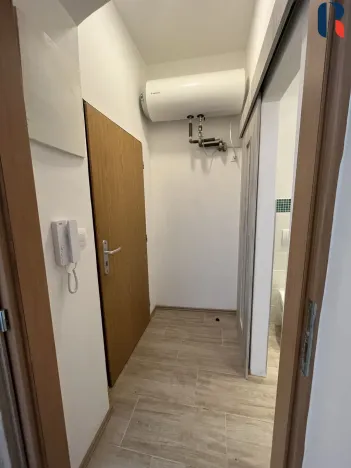 Pronájem bytu 2+kk, Praha - Libeň, Davídkova, 48 m2