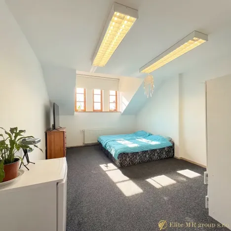 Prodej bytu 3+1, Mladá Boleslav, Komenského náměstí, 105 m2