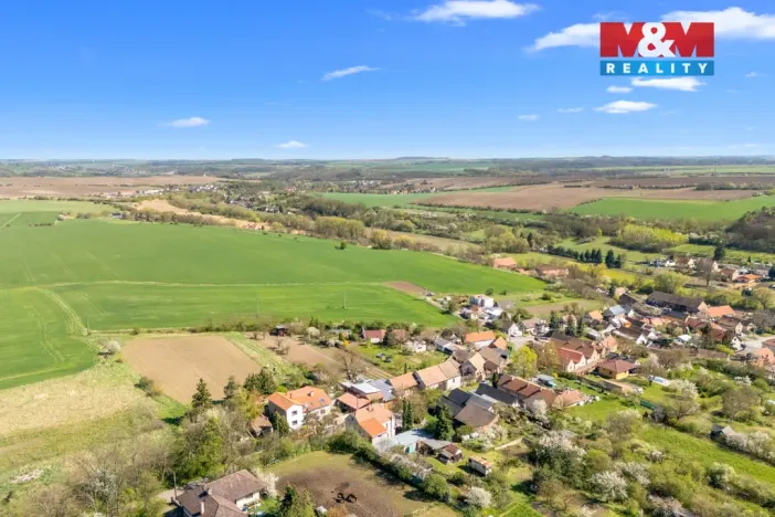 Prodej pozemku pro bydlení, Neuměřice, 1468 m2