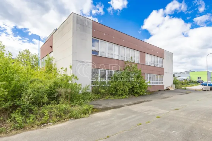 Pronájem obchodního prostoru, Přelouč, Jaselská, 10000 m2