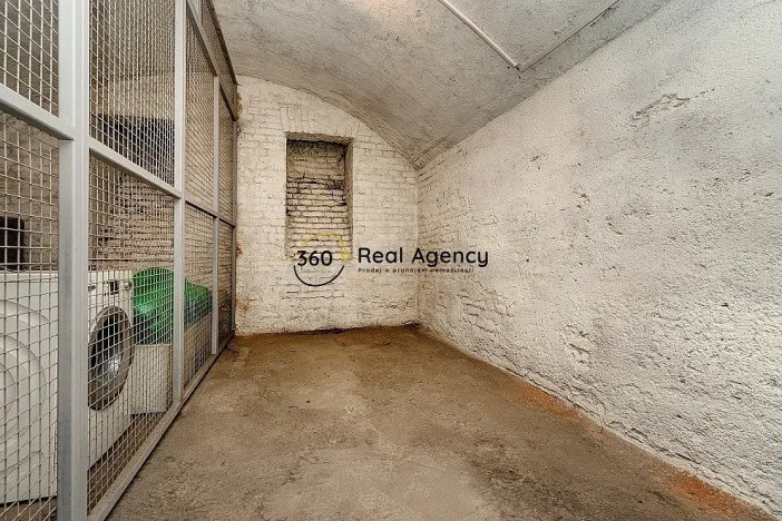 Prodej bytu 2+1, Praha - Smíchov, Štefánikova, 93 m2