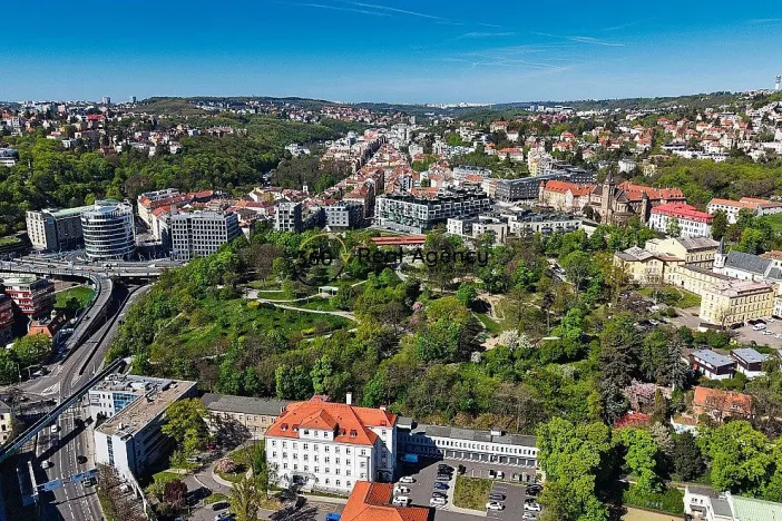 Prodej bytu 2+1, Praha - Smíchov, Štefánikova, 93 m2