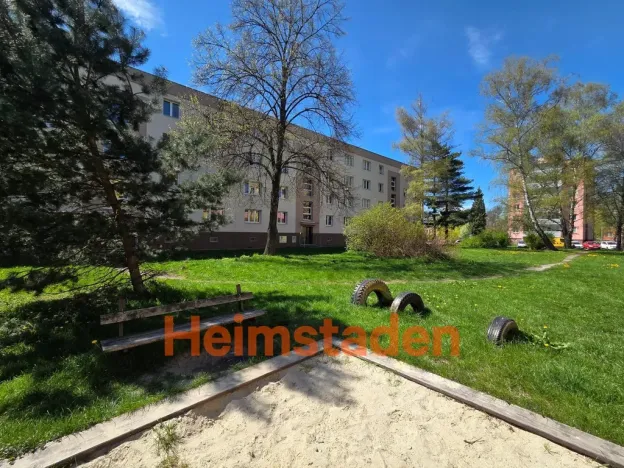 Pronájem bytu 1+1, Karviná - Ráj, Školská, 36 m2