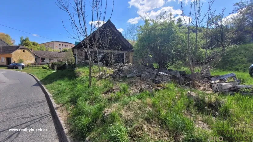 Prodej pozemku pro bydlení, Střílky, 675 m2