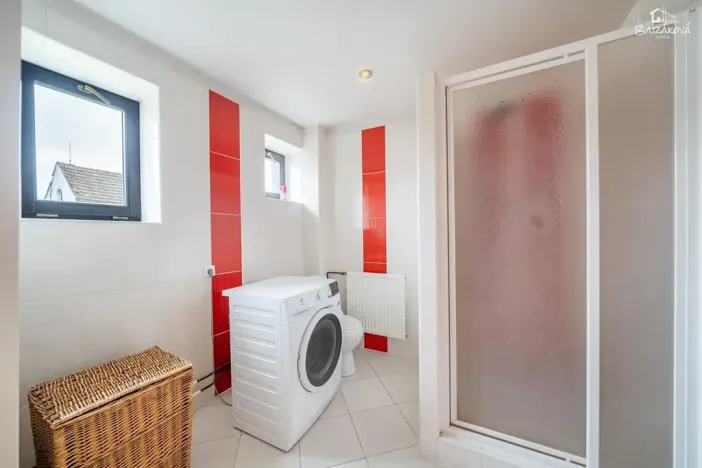 Prodej rodinného domu, Soběkury, 285 m2