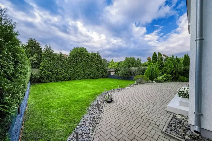 Prodej vily, Bašť, Kostelecká, 145 m2