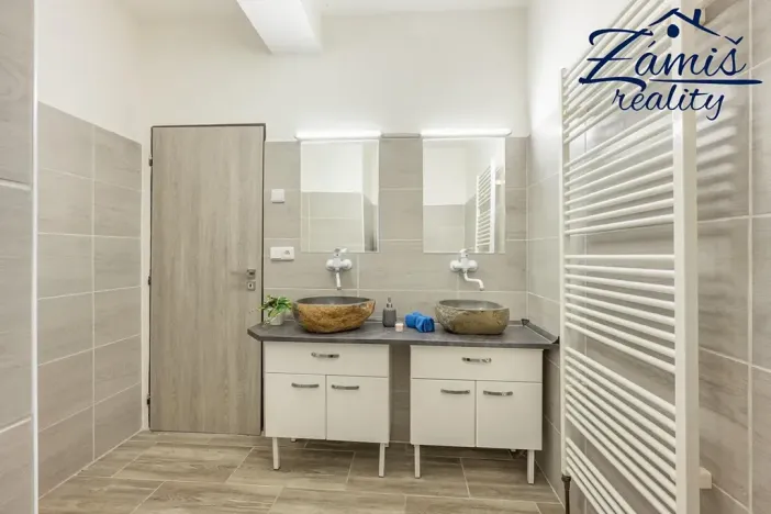 Prodej rodinného domu, Nespeky, Na Mělách, 278 m2