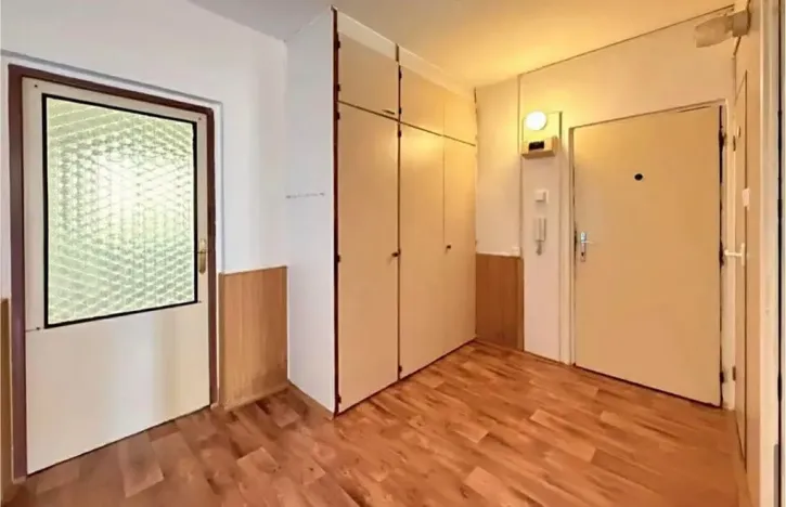 Prodej bytu 2+1, Chomutov, Zadní Vinohrady, 57 m2