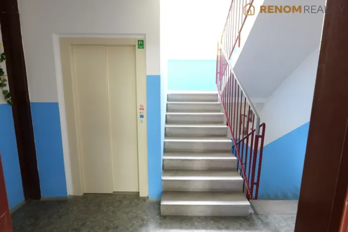 Prodej bytu 3+1, Olomouc, Stiborova, 62 m2