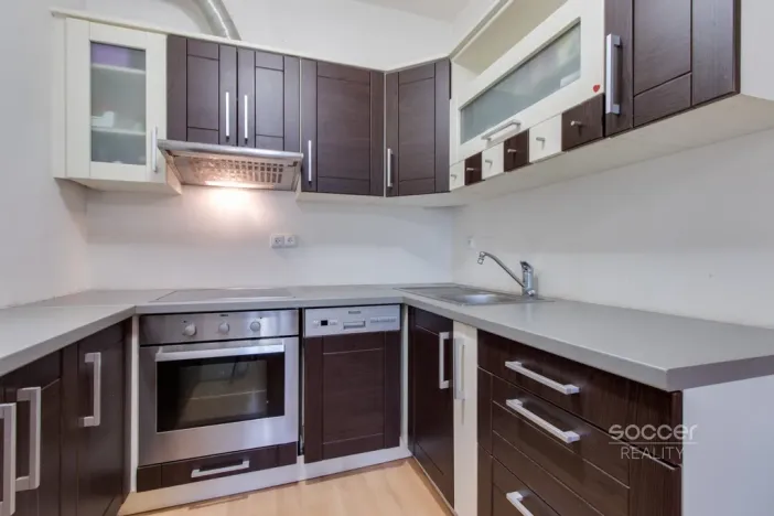 Pronájem bytu 2+kk, Praha - Hostivař, Vladycká, 50 m2