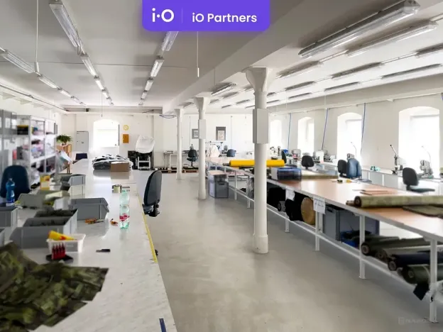 Pronájem kanceláře, Liberec, Volgogradská, 1500 m2