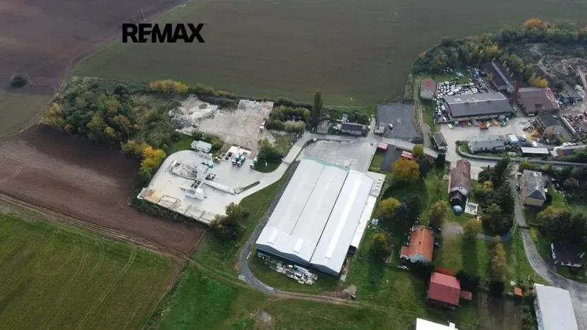 Pronájem komerčního pozemku, Rakovník, 1100 m2