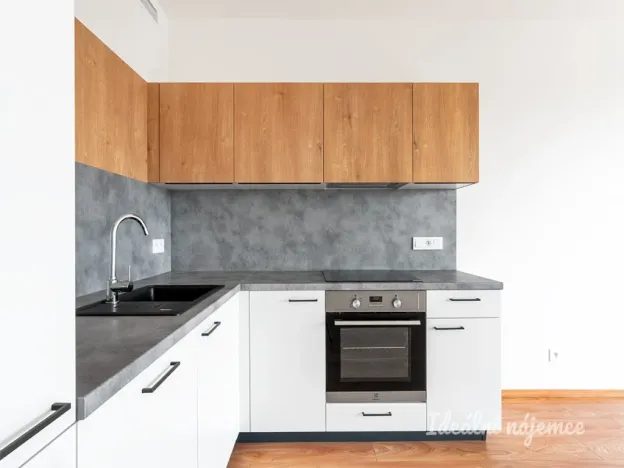 Pronájem bytu 3+kk, Praha - Kamýk, Zimova, 71 m2