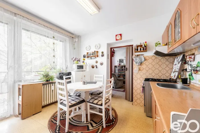 Prodej bytu 3+1, Pardubice, Blahoutova, 71 m2