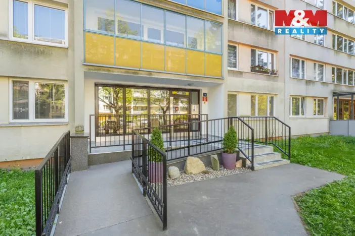 Prodej bytu 3+1, Praha - Prosek, Bílinská, 61 m2