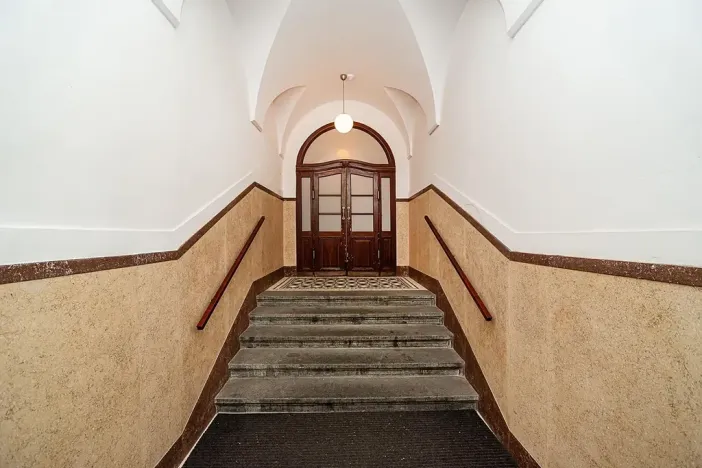 Pronájem bytu 2+kk, Praha - Nové Město, Navrátilova, 48 m2