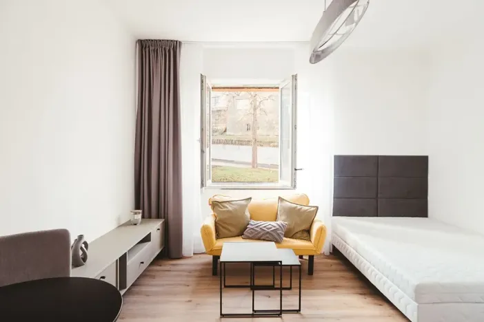 Pronájem bytu 1+kk, Praha - Strašnice, Petrovická, 23 m2