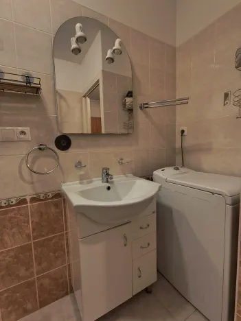 Prodej bytu 1+kk, Kroměříž, Oskol, 28 m2