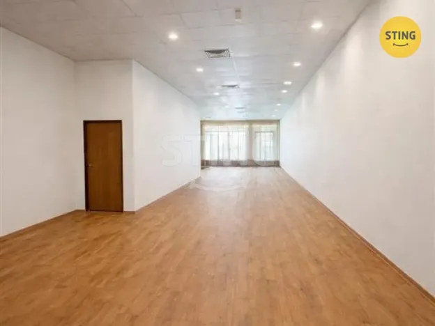 Pronájem obchodního prostoru, Ostrava, Denisova, 125 m2