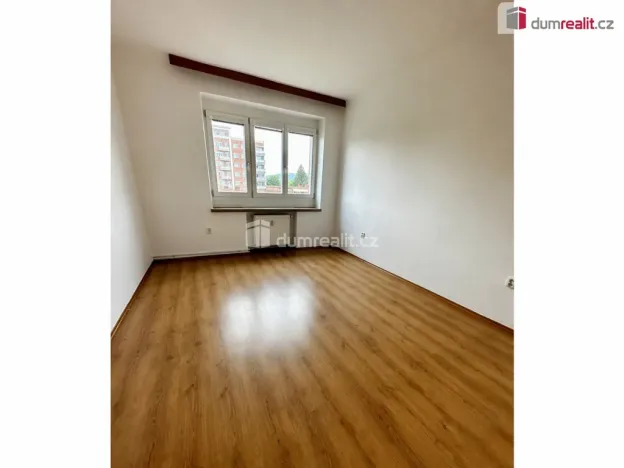 Pronájem bytu 2+1, Zlín, třída Tomáše Bati, 72 m2