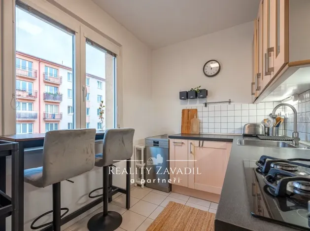 Pronájem bytu 2+1, Praha - Žižkov, Na vrcholu, 52 m2
