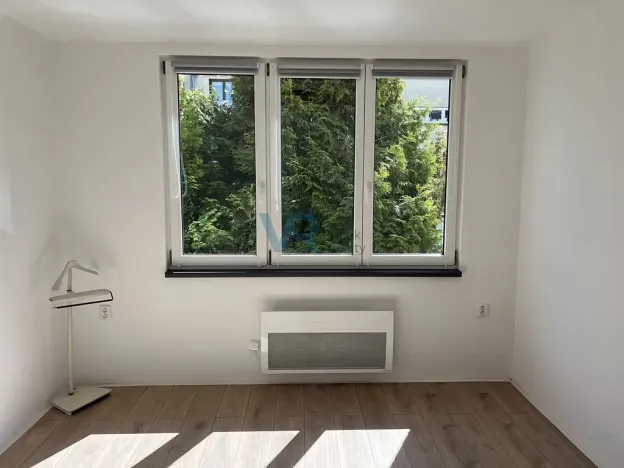 Prodej bytu 2+1, Trhové Sviny, Sídliště, 54 m2