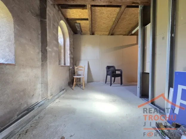 Prodej rodinného domu, Meziměstí - Starostín, 390 m2