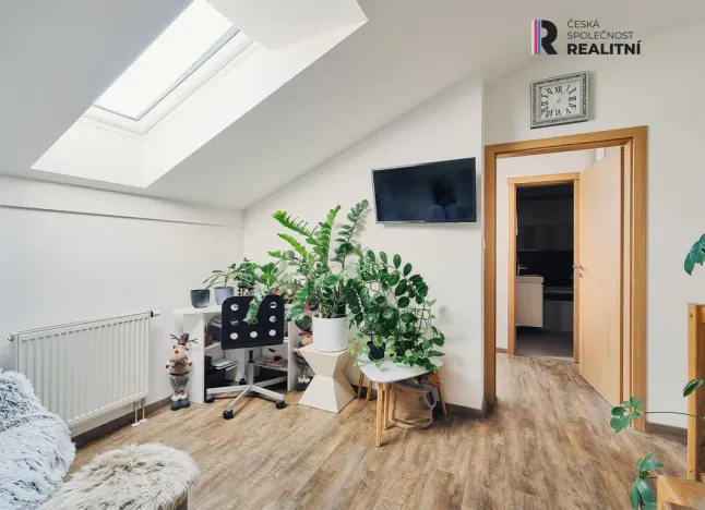 Prodej bytu 3+1, Kladno - Kročehlavy, Jaroslava Holečka, 65 m2