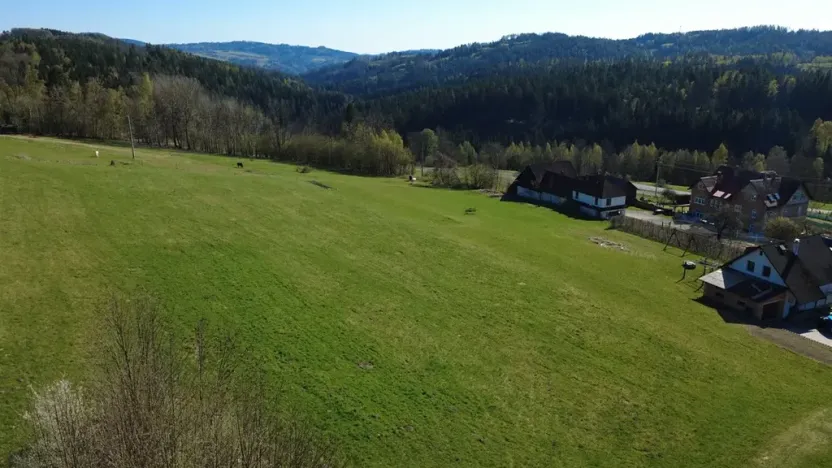 Prodej louky, Loužnice, 3786 m2