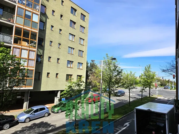 Prodej bytu 3+1, Praha - Troja, Velká skála, 97 m2