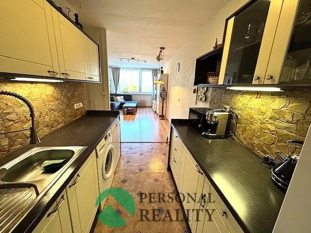 Pronájem bytu 3+kk, Praha - Horní Měcholupy, Janovská, 67 m2