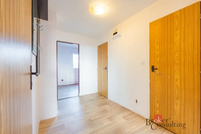 Prodej bytu 3+1, Liberk - Hláska, 60 m2